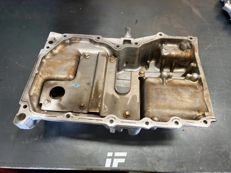 Miska olejowa 1.8 2.0 16V 4M5G-6675-FJ Ford Focus C-Max używana sprawna