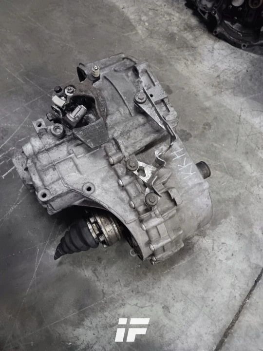 VW-SHARAN-Skrzynia-Biegow-1-9-TDI-KKH-Rodzaj-skrzyni-Manualna.jpg