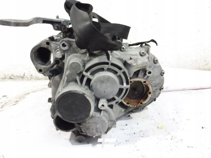 VW-SEAT-SKODA-FABIA-Skrzynia-Biegow-6-stka-JNC-HDS-1-9-TDI-Typ-silnika-Diesel.jpg