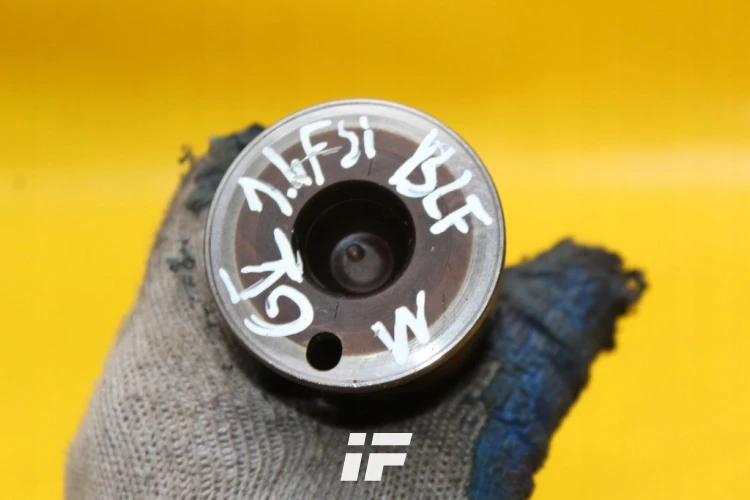 Wałek rozrządu wydechowy 1.6 FSI BLF 03CAF VW Golf V Audi A3 8P OEM