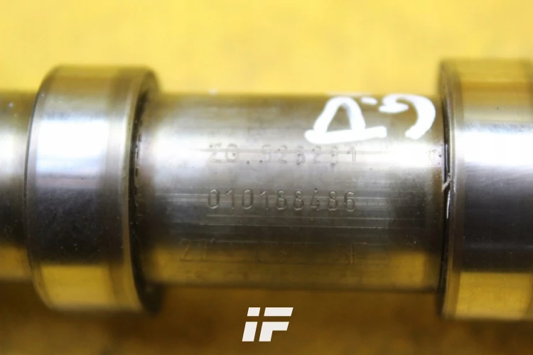 Wałek rozrządu wydechowy 1.6 FSI BLF 03CAF VW Golf V Audi A3 8P OEM