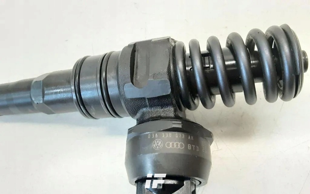 Pompowtryskiwacz 1.9 TDI 038130073AH VW Audi Seat Skoda OEM
