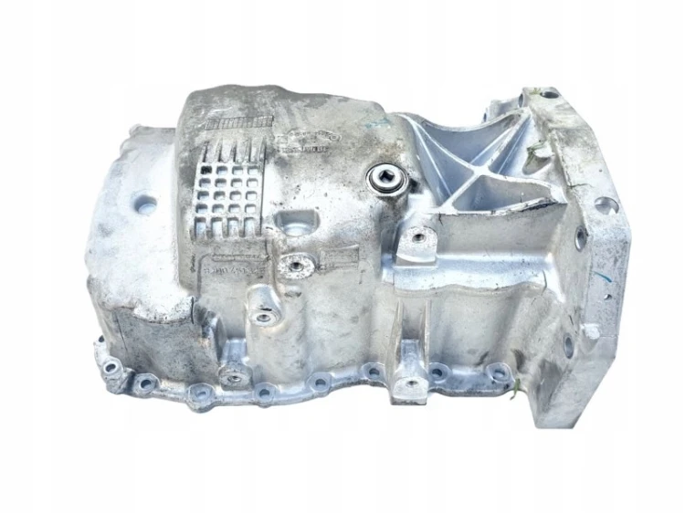 Miska olejowa 1.5 dCi 8200451325 Renault Dacia Nissan używana sprawna