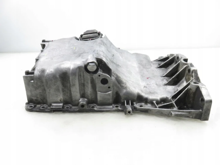 Miska olejowa pod czujnik 06B103603AQ Audi VW Skoda Seat 94-08 sprawna