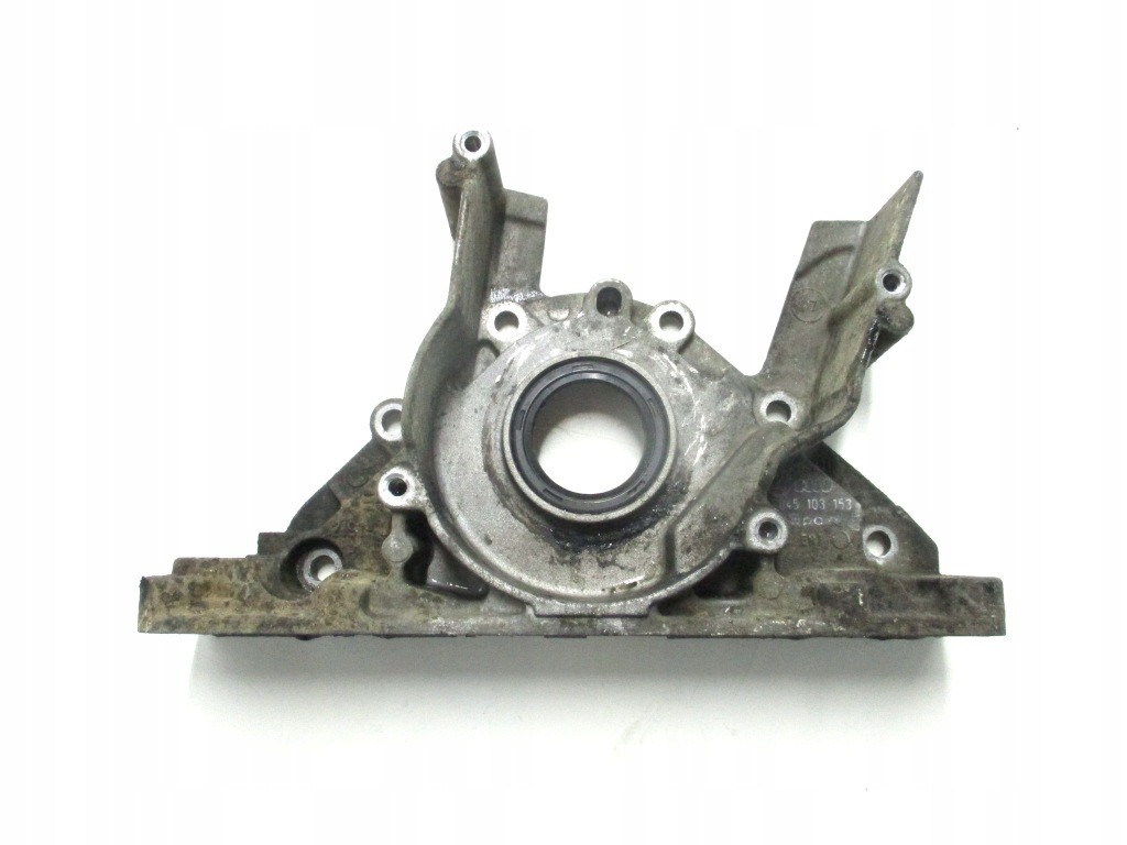 Kołnierz uszczelniający 1.4 TDI 045103153 VW Polo 00-10 VAG