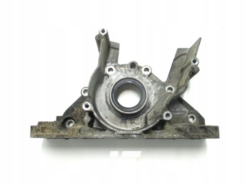 Kołnierz uszczelniający 1.4 TDI 045103153 VW Polo 00-10 VAG
